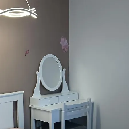 Viktor Appartement *