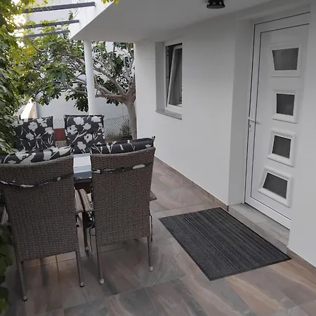 Viktor ヤセニクセ